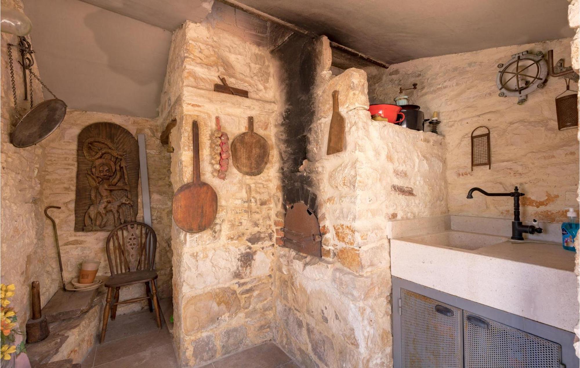 Amazing Home In Foli With Kitchen Exterior photo